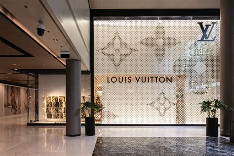 louis vuitton bags store in the philippines|Louis Vuitton Philippines site.